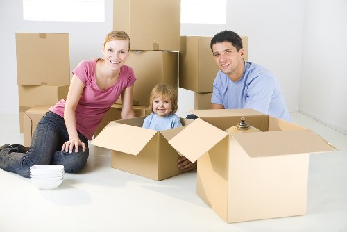 Moving truck service for homes and businesses in Ealing
